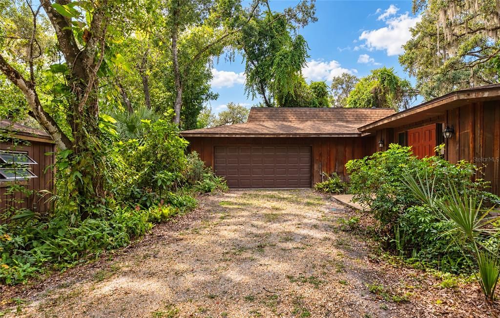 En Venta: $595,000 (3 camas, 2 baños, 2465 Pies cuadrados)