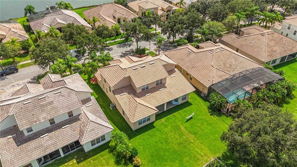 En Venta: $575,000 (4 camas, 3 baños, 3591 Pies cuadrados)