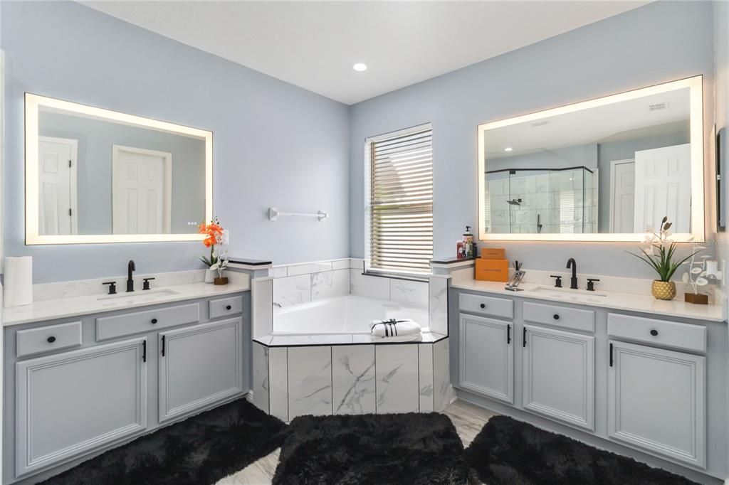 En Venta: $575,000 (4 camas, 3 baños, 3591 Pies cuadrados)