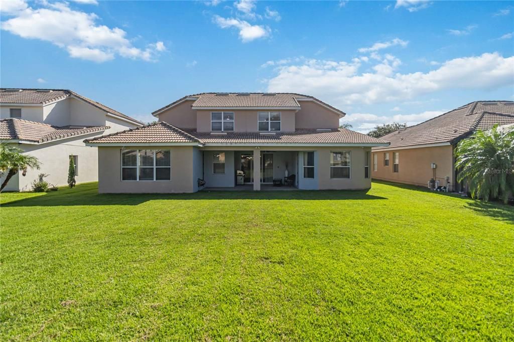 En Venta: $575,000 (4 camas, 3 baños, 3591 Pies cuadrados)