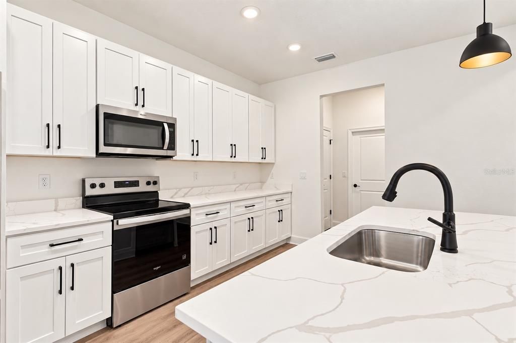 For Sale: $409,000 (4 beds, 3 baths, 2088 Square Feet)