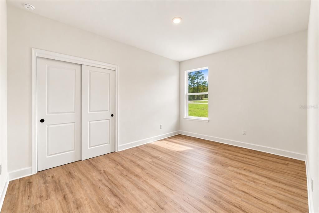 For Sale: $409,000 (4 beds, 3 baths, 2088 Square Feet)