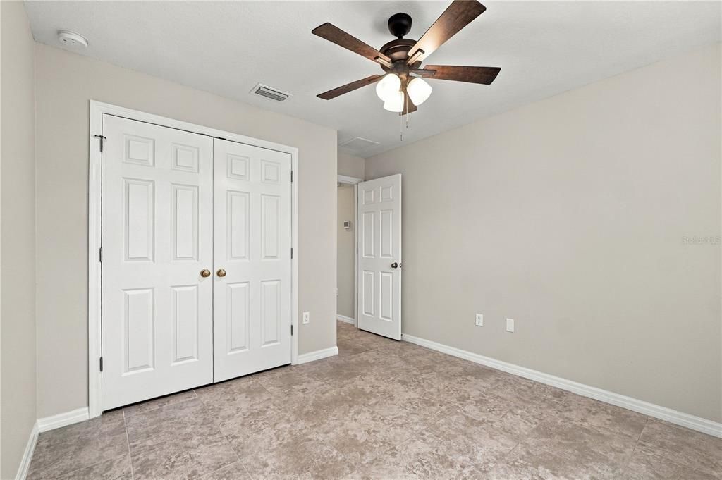 For Sale: $350,000 (3 beds, 2 baths, 1296 Square Feet)