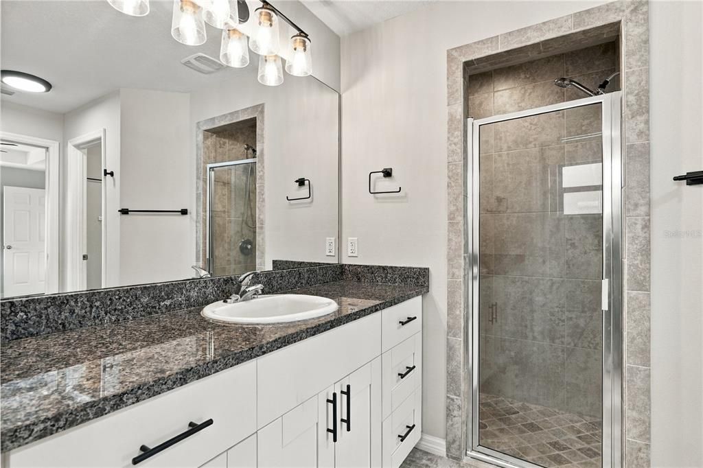 For Sale: $350,000 (3 beds, 2 baths, 1296 Square Feet)