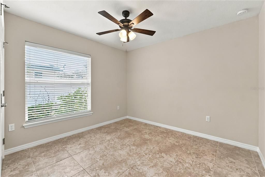 For Sale: $350,000 (3 beds, 2 baths, 1296 Square Feet)