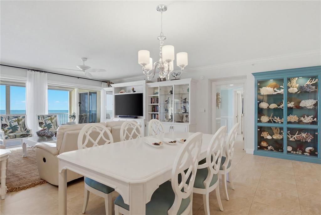 Active With Contract: $2,325,000 (3 beds, 3 baths, 2227 Square Feet)