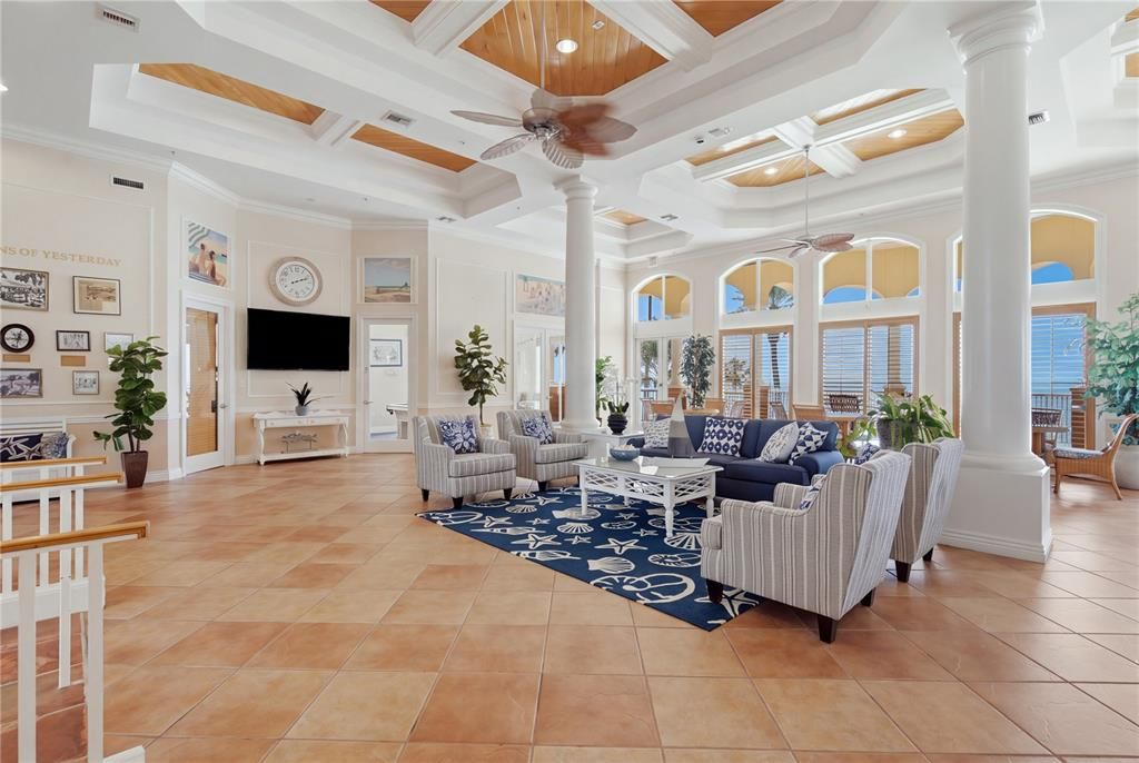 Active With Contract: $2,325,000 (3 beds, 3 baths, 2227 Square Feet)