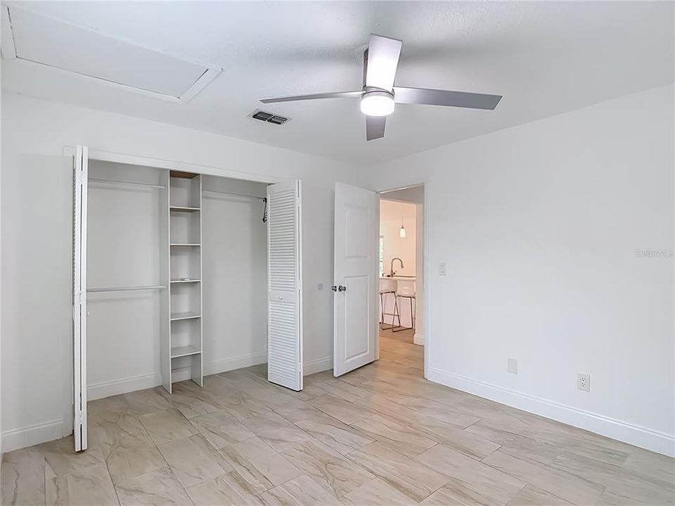 En Venta: $574,900 (3 camas, 2 baños, 1812 Pies cuadrados)