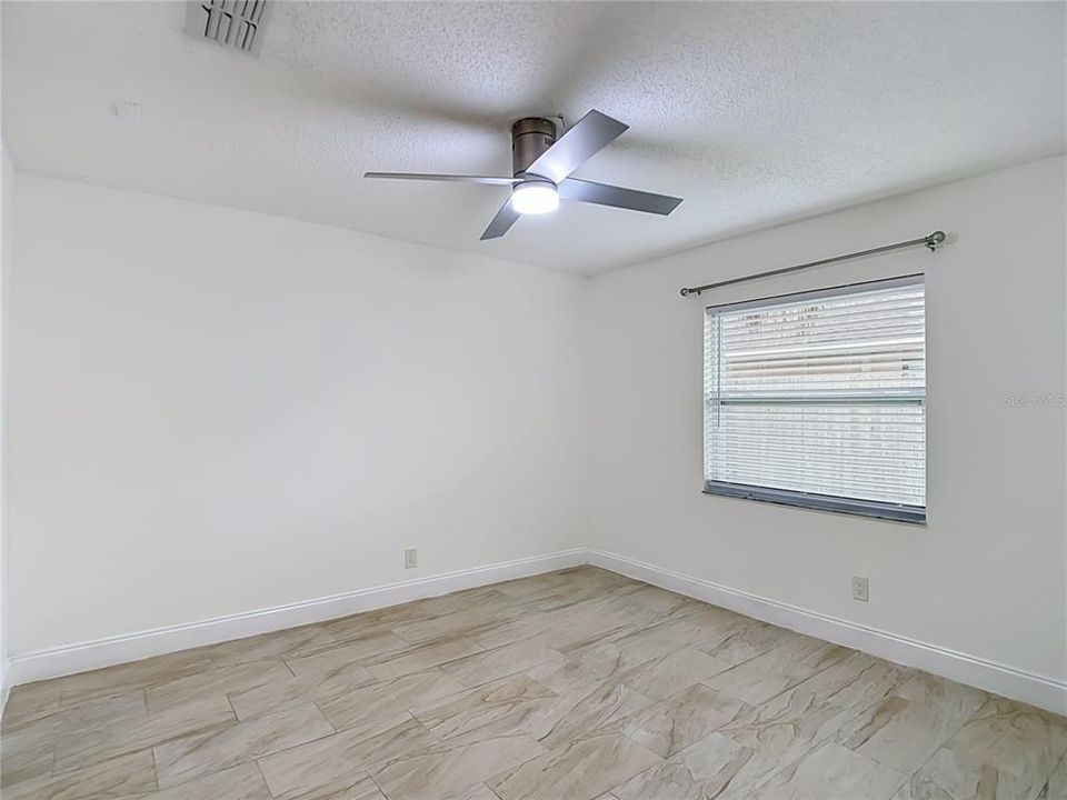 En Venta: $574,900 (3 camas, 2 baños, 1812 Pies cuadrados)