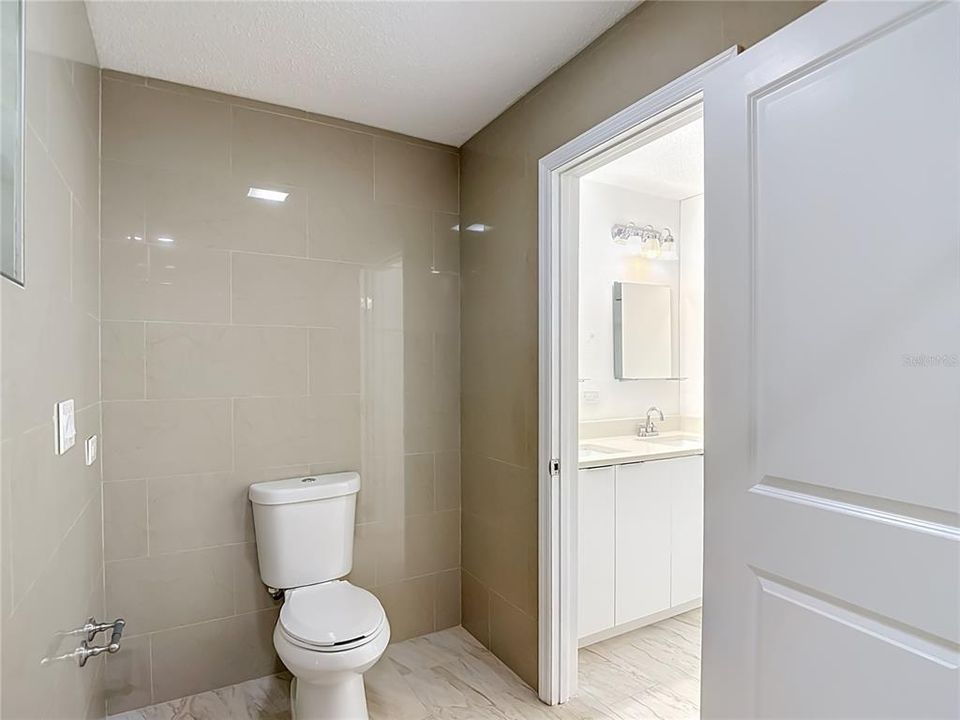 En Venta: $574,900 (3 camas, 2 baños, 1812 Pies cuadrados)
