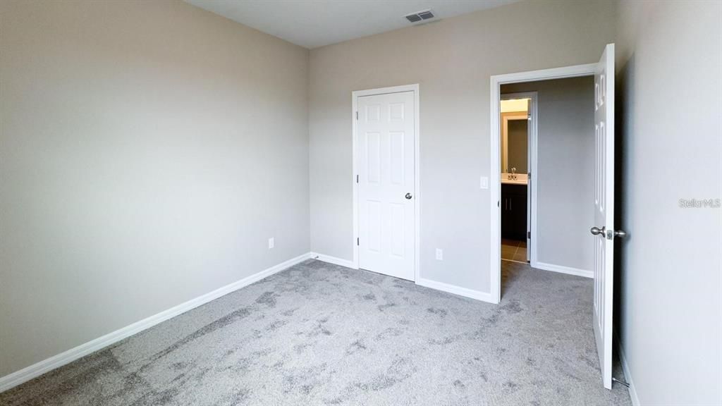 For Rent: $3,000 (3 beds, 2 baths, 1668 Square Feet)