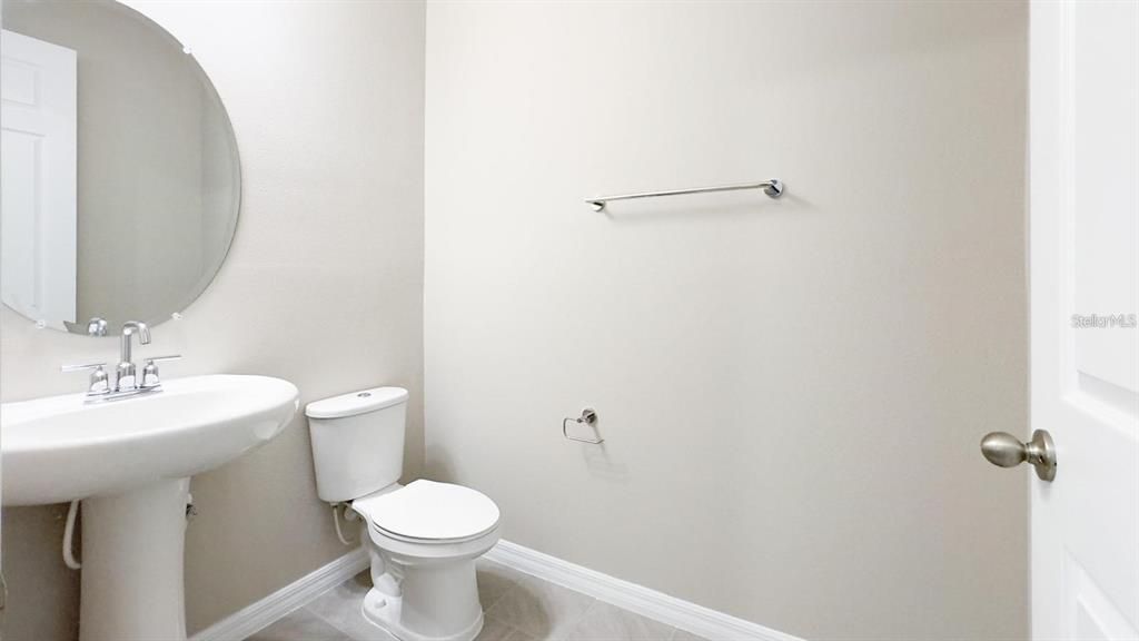 For Rent: $3,000 (3 beds, 2 baths, 1668 Square Feet)