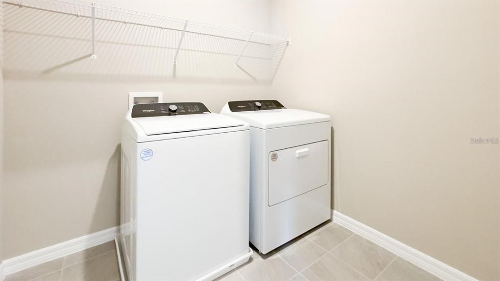 For Rent: $3,000 (3 beds, 2 baths, 1668 Square Feet)