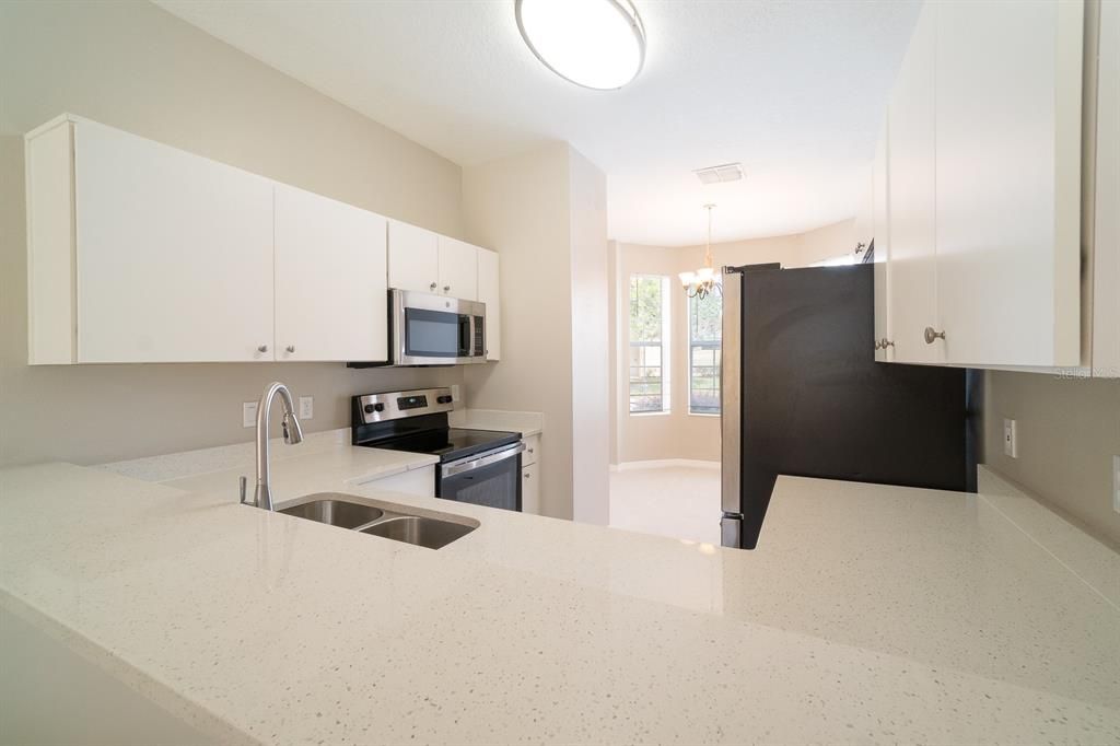 For Rent: $1,800 (3 beds, 2 baths, 1468 Square Feet)