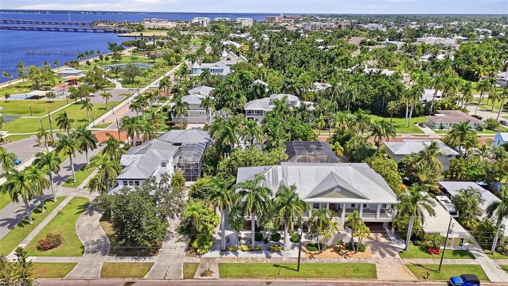 En Venta: $548,925 (2 camas, 2 baños, 1127 Pies cuadrados)
