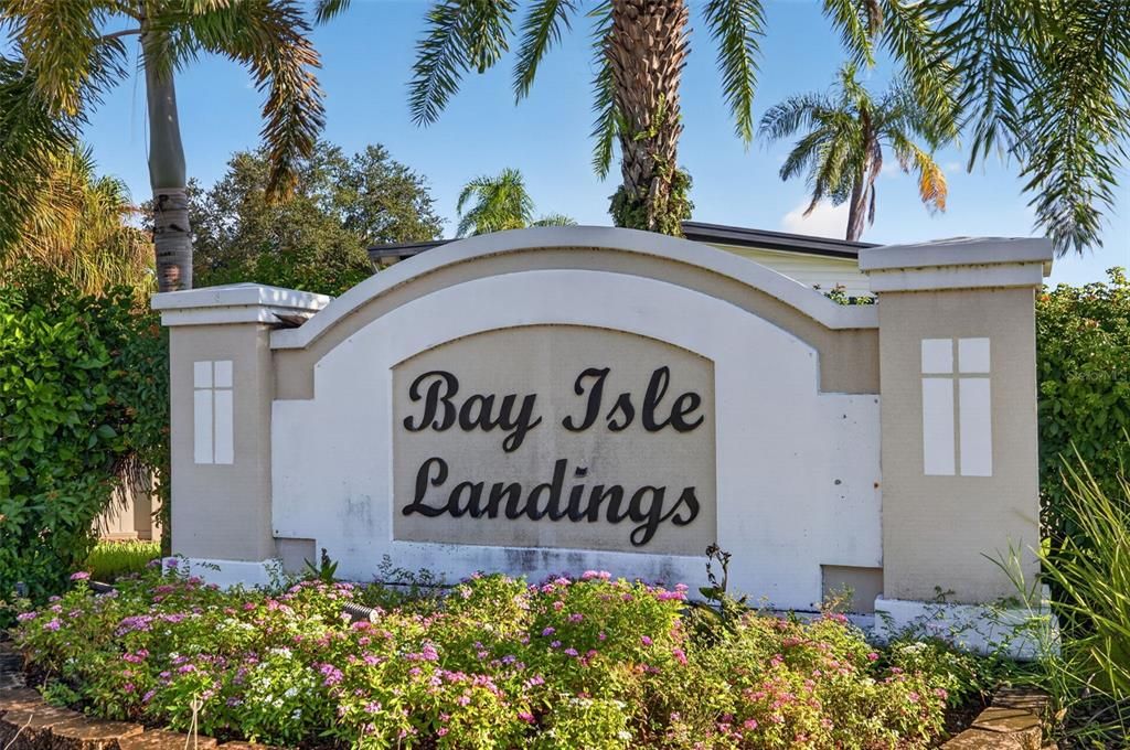 For Sale: $330,000 (3 beds, 2 baths, 1444 Square Feet)