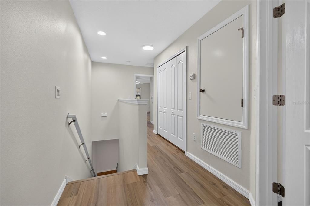 For Sale: $330,000 (3 beds, 2 baths, 1444 Square Feet)