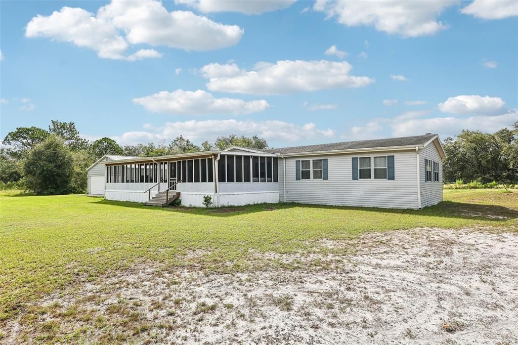 For Sale: $340,000 (4 beds, 2 baths, 2280 Square Feet)