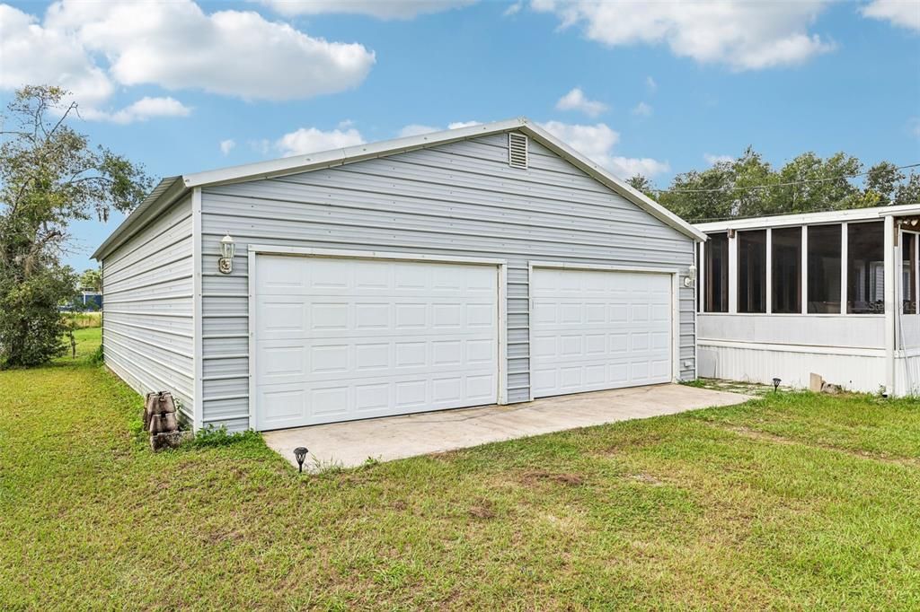 For Sale: $340,000 (4 beds, 2 baths, 2280 Square Feet)