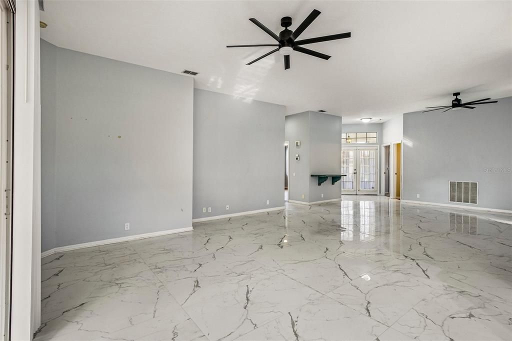 For Sale: $589,000 (3 beds, 2 baths, 2075 Square Feet)