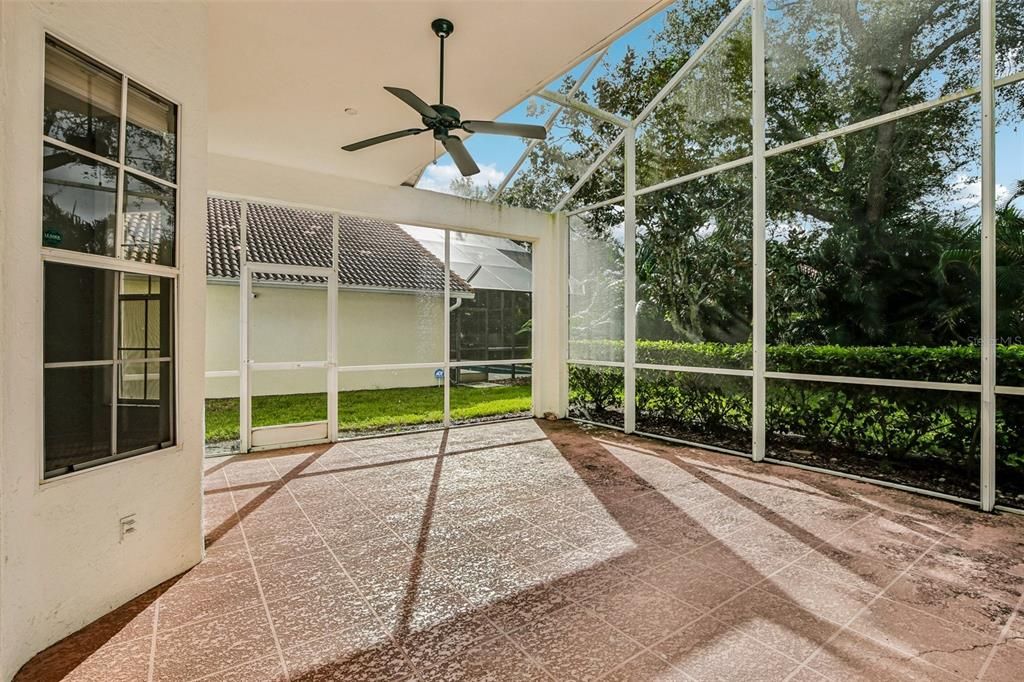 For Sale: $589,000 (3 beds, 2 baths, 2075 Square Feet)