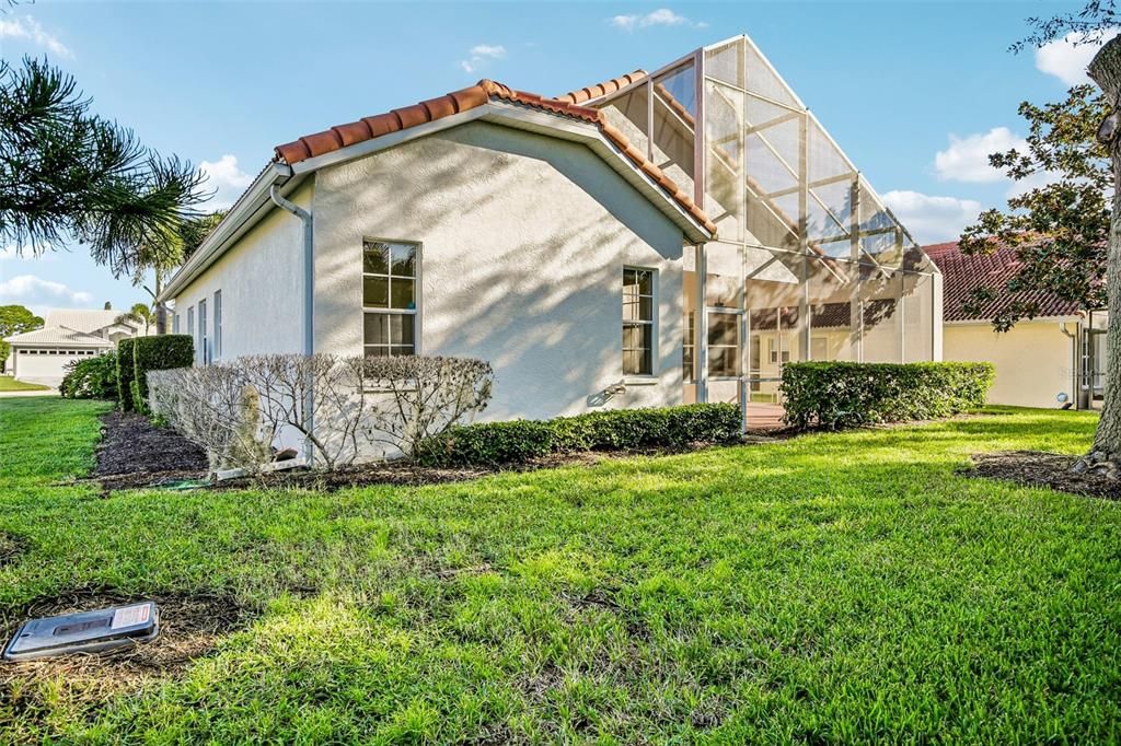 For Sale: $589,000 (3 beds, 2 baths, 2075 Square Feet)