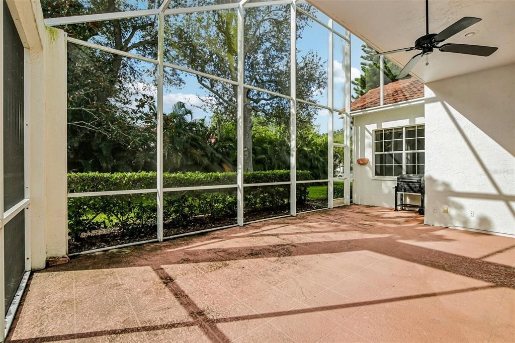 For Sale: $589,000 (3 beds, 2 baths, 2075 Square Feet)