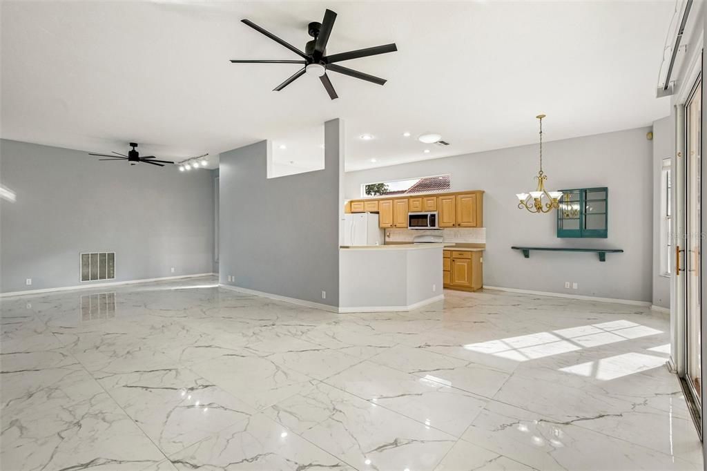 For Sale: $589,000 (3 beds, 2 baths, 2075 Square Feet)