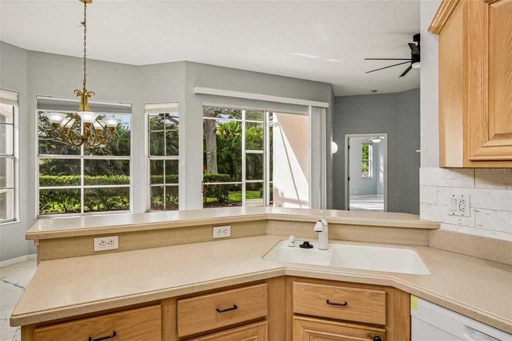 For Sale: $589,000 (3 beds, 2 baths, 2075 Square Feet)