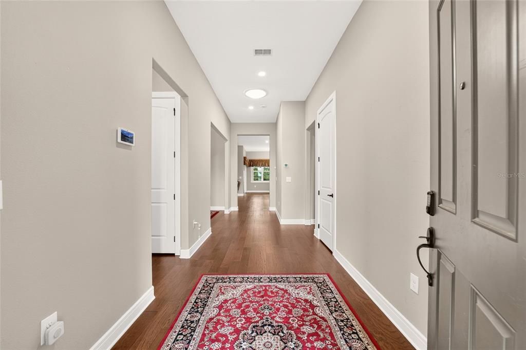 En Venta: $675,000 (3 camas, 3 baños, 2892 Pies cuadrados)