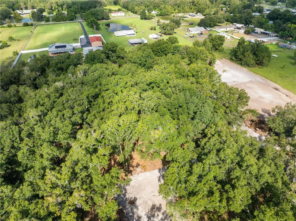 На продажу: $178,900 (1.39 acres)