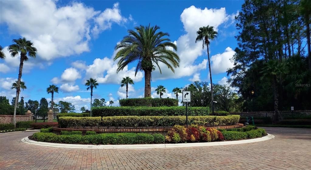 En Venta: $829,000 (4 camas, 3 baños, 3440 Pies cuadrados)