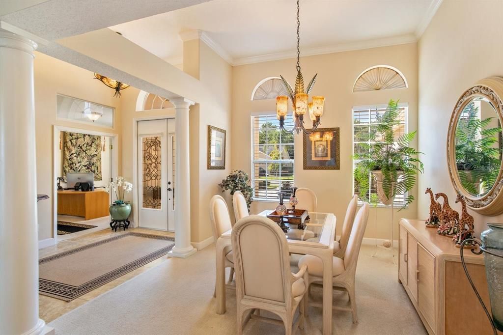 En Venta: $829,000 (4 camas, 3 baños, 3440 Pies cuadrados)