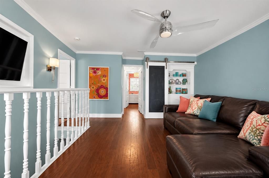 For Sale: $1,300,000 (6 beds, 3 baths, 3528 Square Feet)