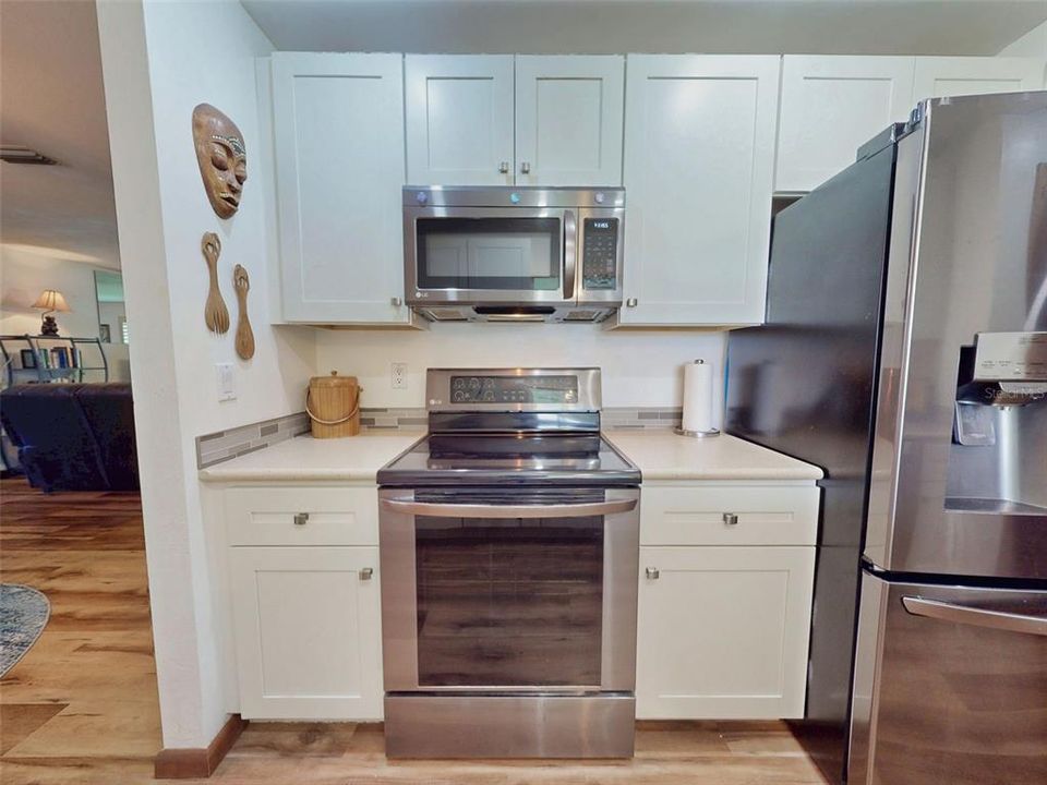 На продажу: $325,000 (3 спален, 2 ванн, 1260 Квадратных фут)