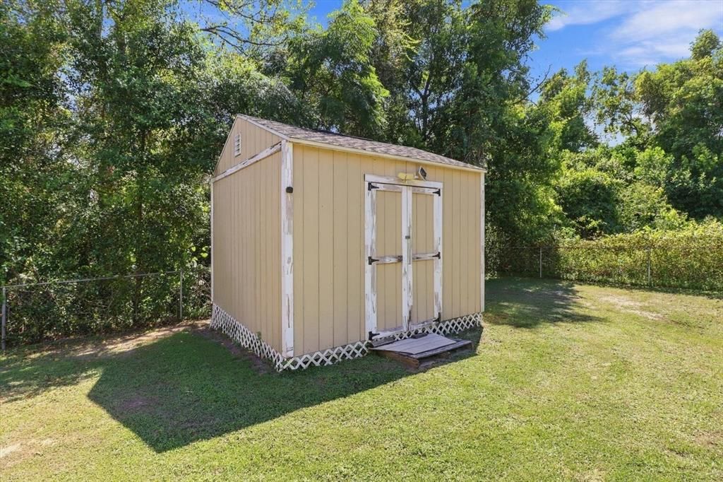 На продажу: $224,900 (3 спален, 2 ванн, 1461 Квадратных фут)
