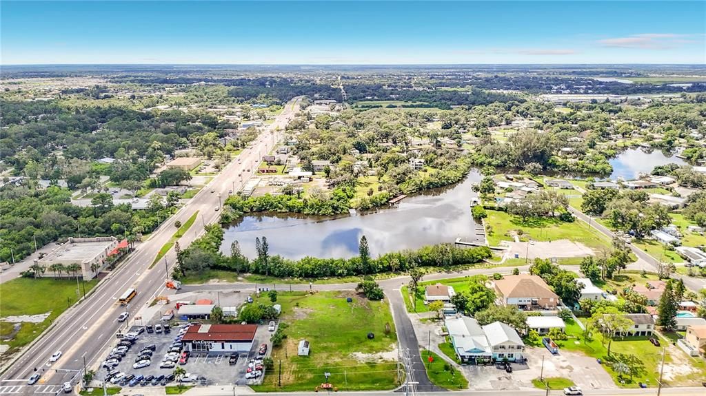 На продажу: $189,000 (0.26 acres)