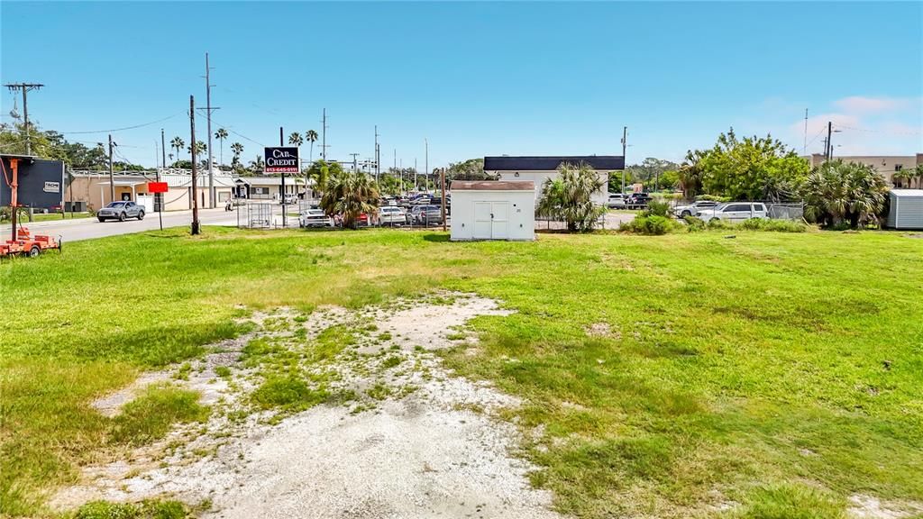 На продажу: $189,000 (0.26 acres)