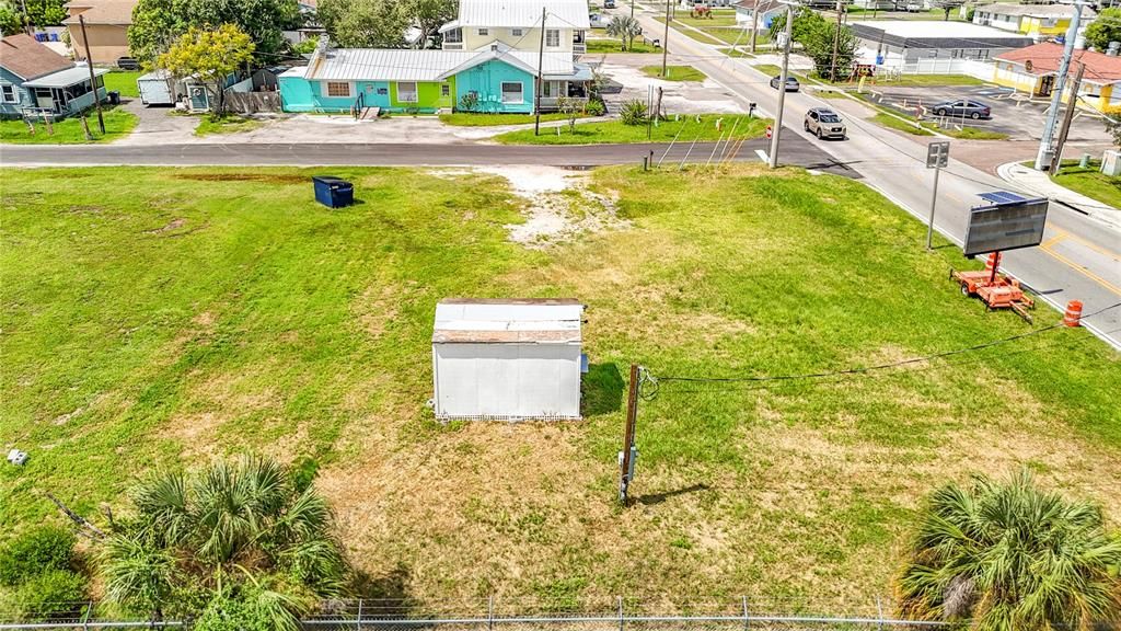 На продажу: $189,000 (0.26 acres)