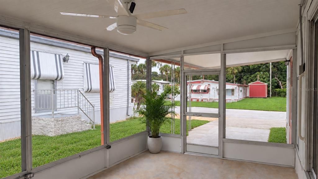 For Rent: $1,300 (2 beds, 1 baths, 768 Square Feet)