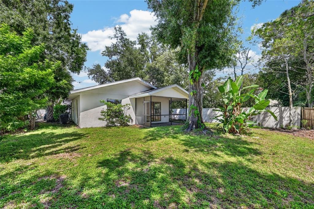 En Venta: $396,000 (4 camas, 0 baños, 1651 Pies cuadrados)