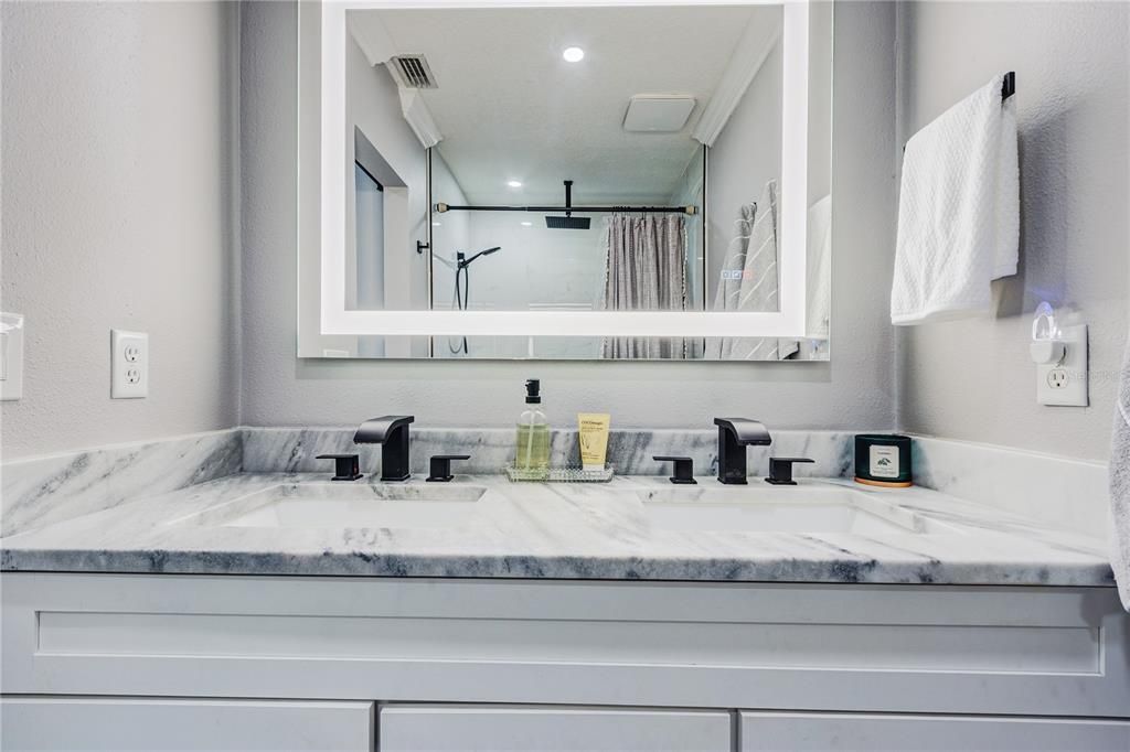 En Venta: $625,000 (3 camas, 2 baños, 1709 Pies cuadrados)