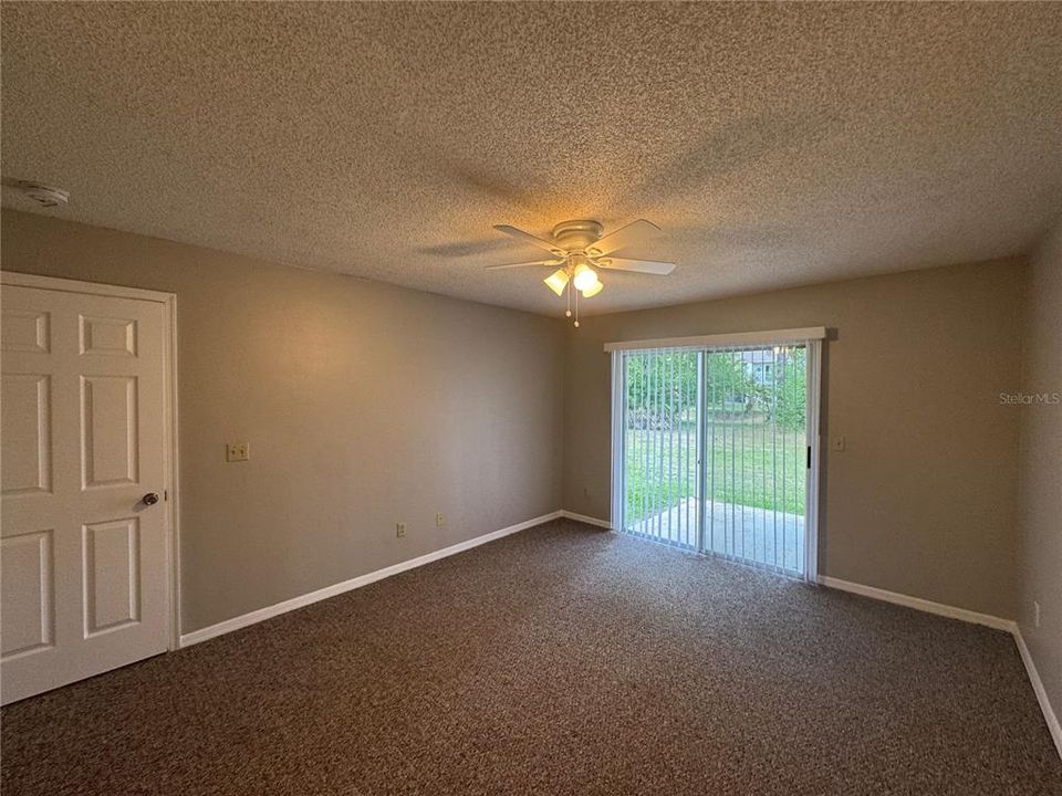 For Rent: $1,649 (3 beds, 2 baths, 1326 Square Feet)