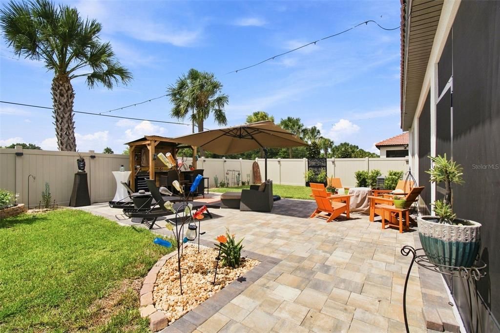 : $412,000 (2 camas, 2 baños, 1956 Pies cuadrados)