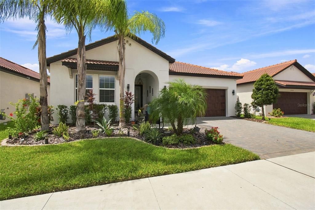 : $412,000 (2 camas, 2 baños, 1956 Pies cuadrados)