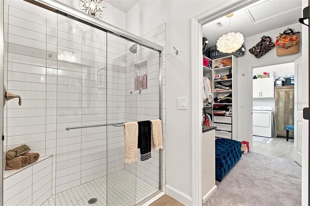 : $412,000 (2 camas, 2 baños, 1956 Pies cuadrados)