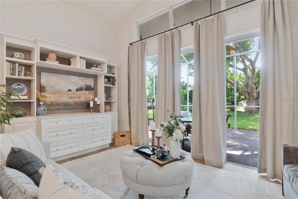For Sale: $449,900 (4 beds, 2 baths, 2048 Square Feet)