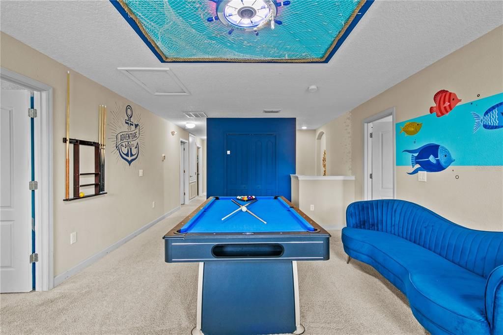 For Sale: $635,000 (6 beds, 6 baths, 3063 Square Feet)