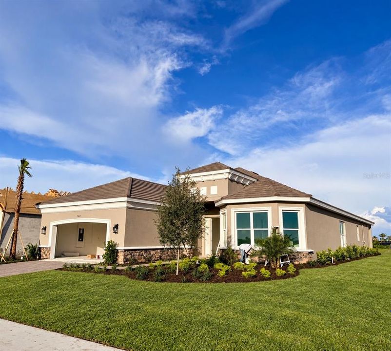 Recently Sold: $804,779 (3 beds, 3 baths, 3004 Square Feet)