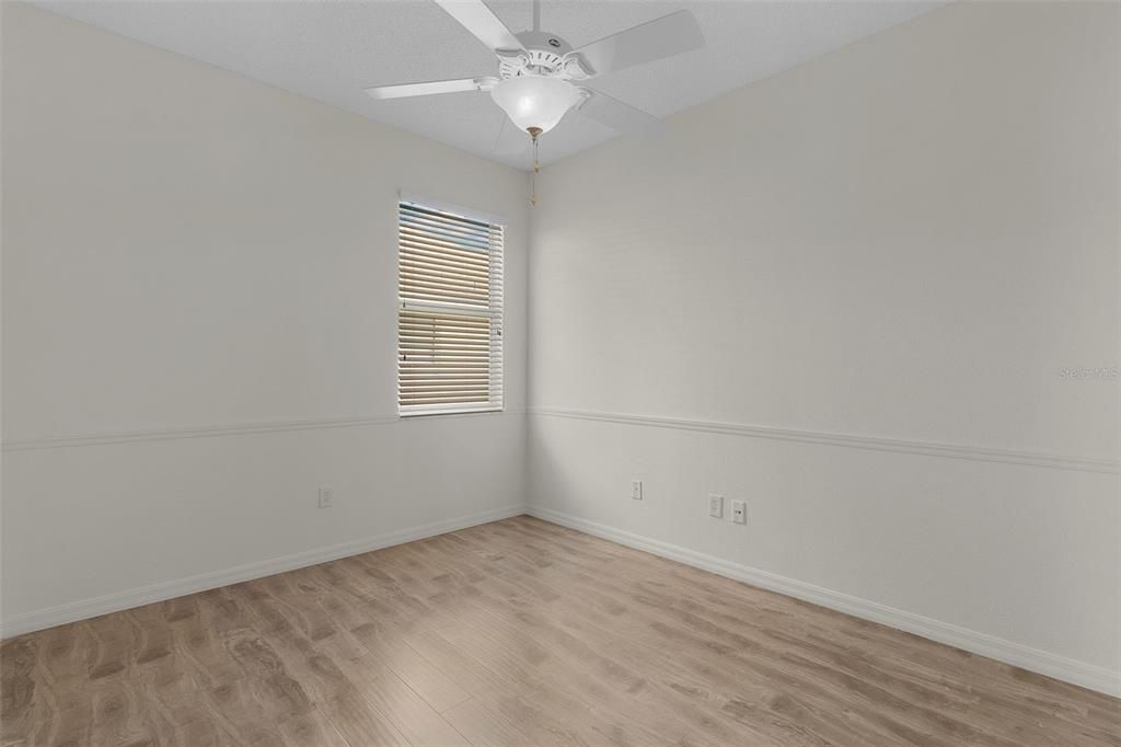 For Sale: $419,000 (3 beds, 2 baths, 1621 Square Feet)